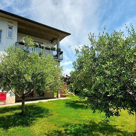 Villa Dolcitalia Tra Gardaland E Le Terme Di Cola Lazise Extérieur photo